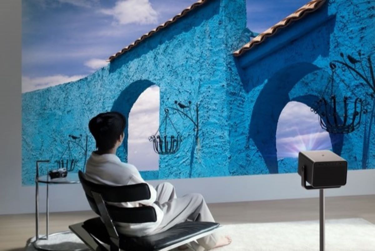 Proyektor Leica Cine Play 1 Plus 4K Diluncurkan sebagai Home